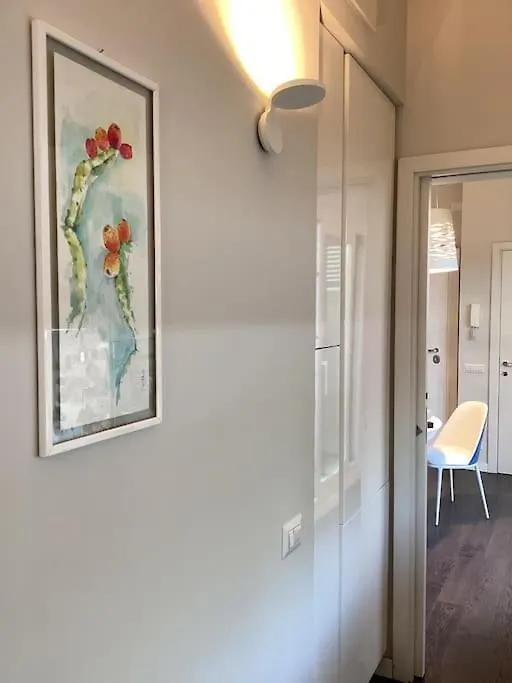 Elegant Apartment Metro A - By Openroma Italy