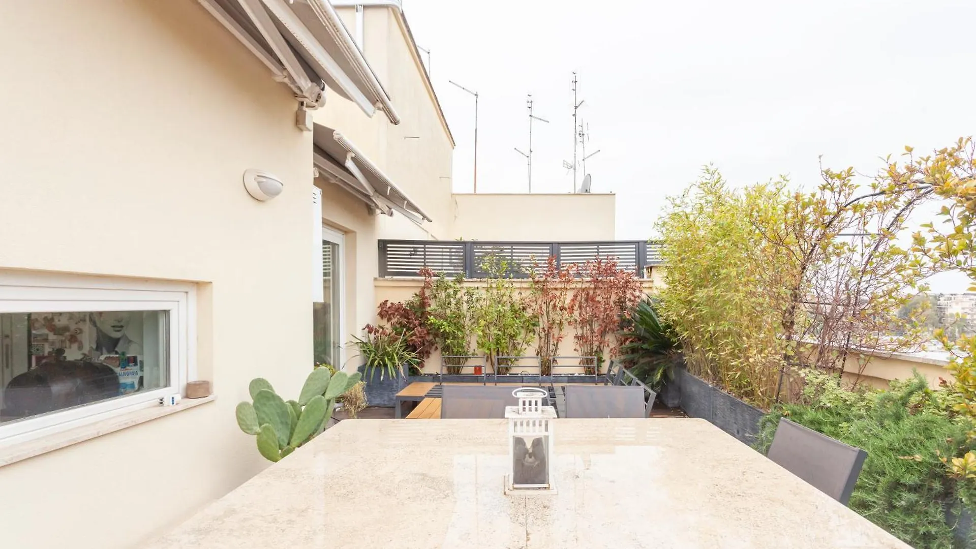 Elegant Apartment Metro A - By Openroma
